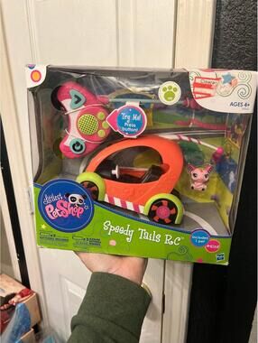 Littlest pet Shop speedy tails RC
